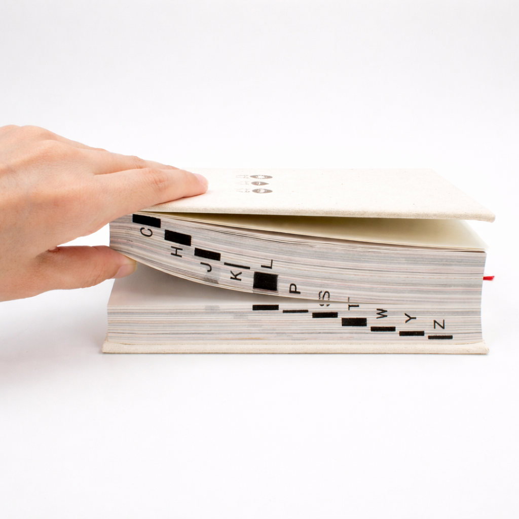 北藝大美術系畢業專刊「BETA CLASSIC」 3